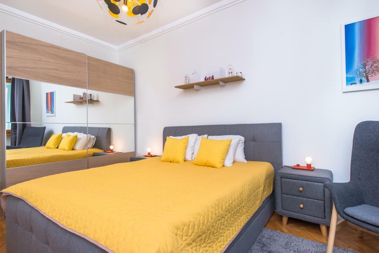 Designer & Luxurious, Business, One Bedroom Apartment In Top Central Sofia By Flat Mаnager Exterior foto